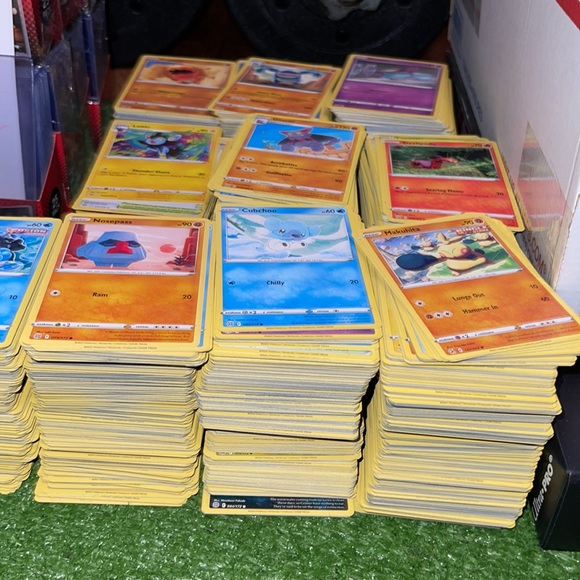 Pokemon Trading Cards Only Mystery Box🆕 - Picture 9 of 9